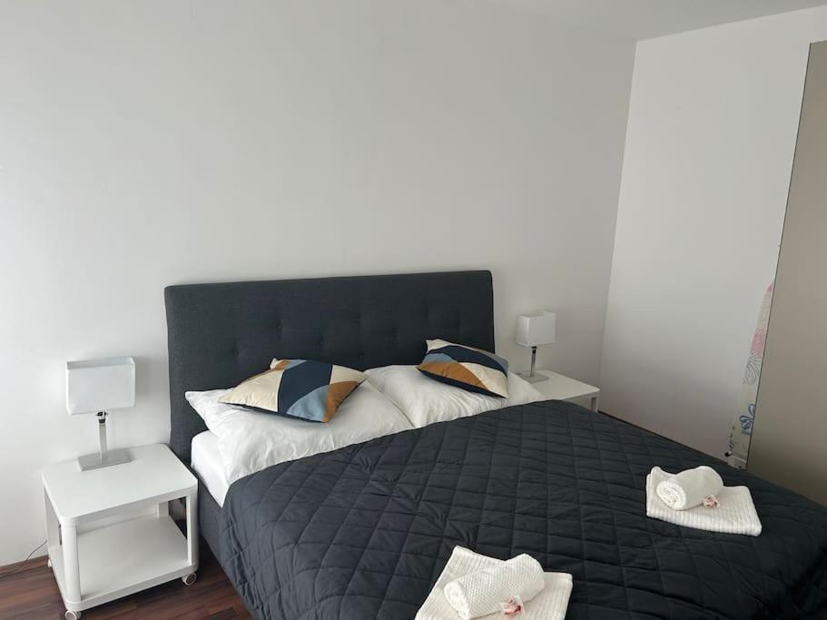 Apartment Merkur Wenen Buitenkant foto