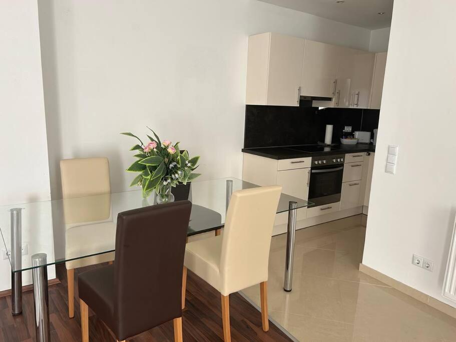 Apartment Merkur Wenen Buitenkant foto